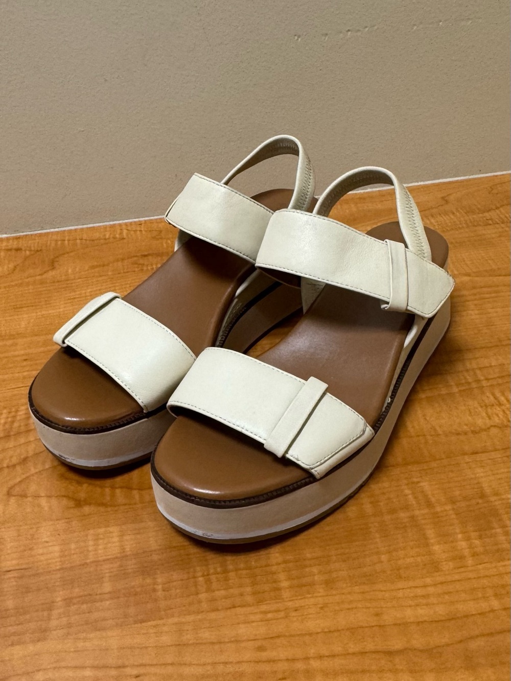 Caslon Briana Platform Cream Platform Sandals